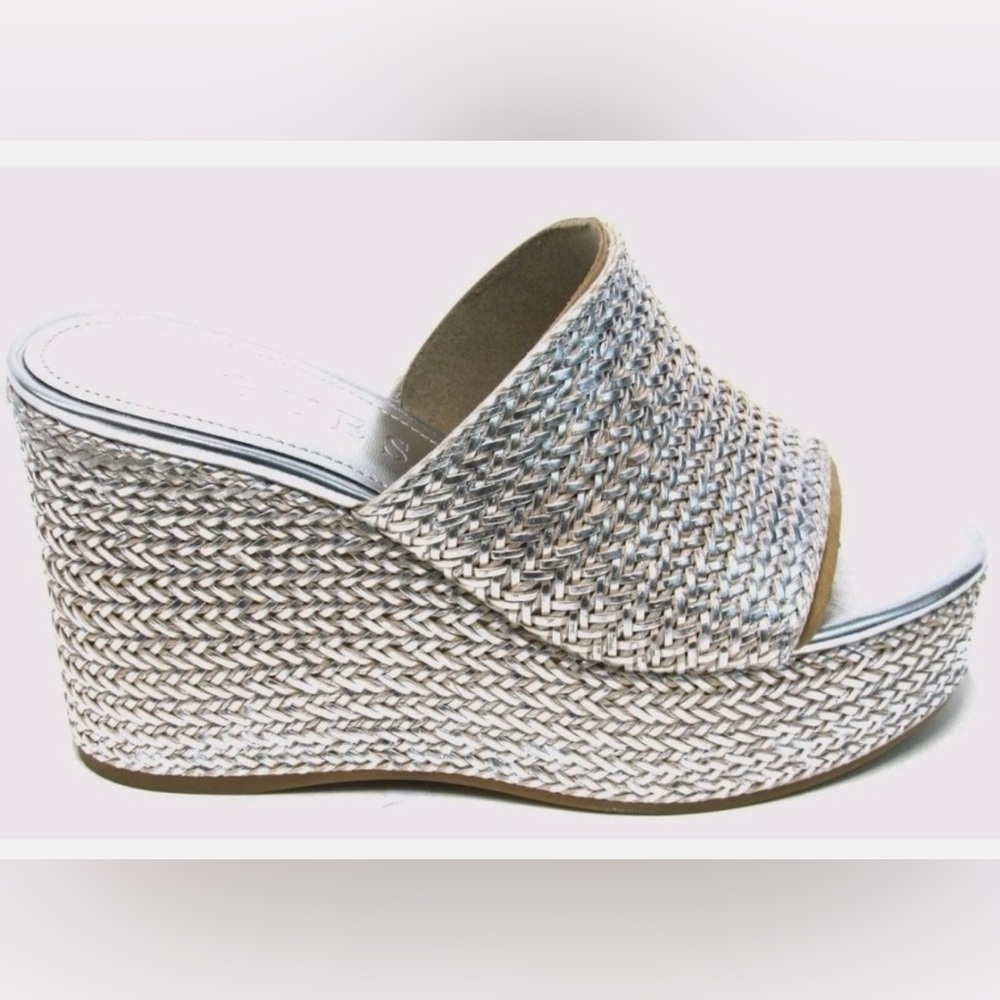 Guess Silver and Tan Woven Wedges